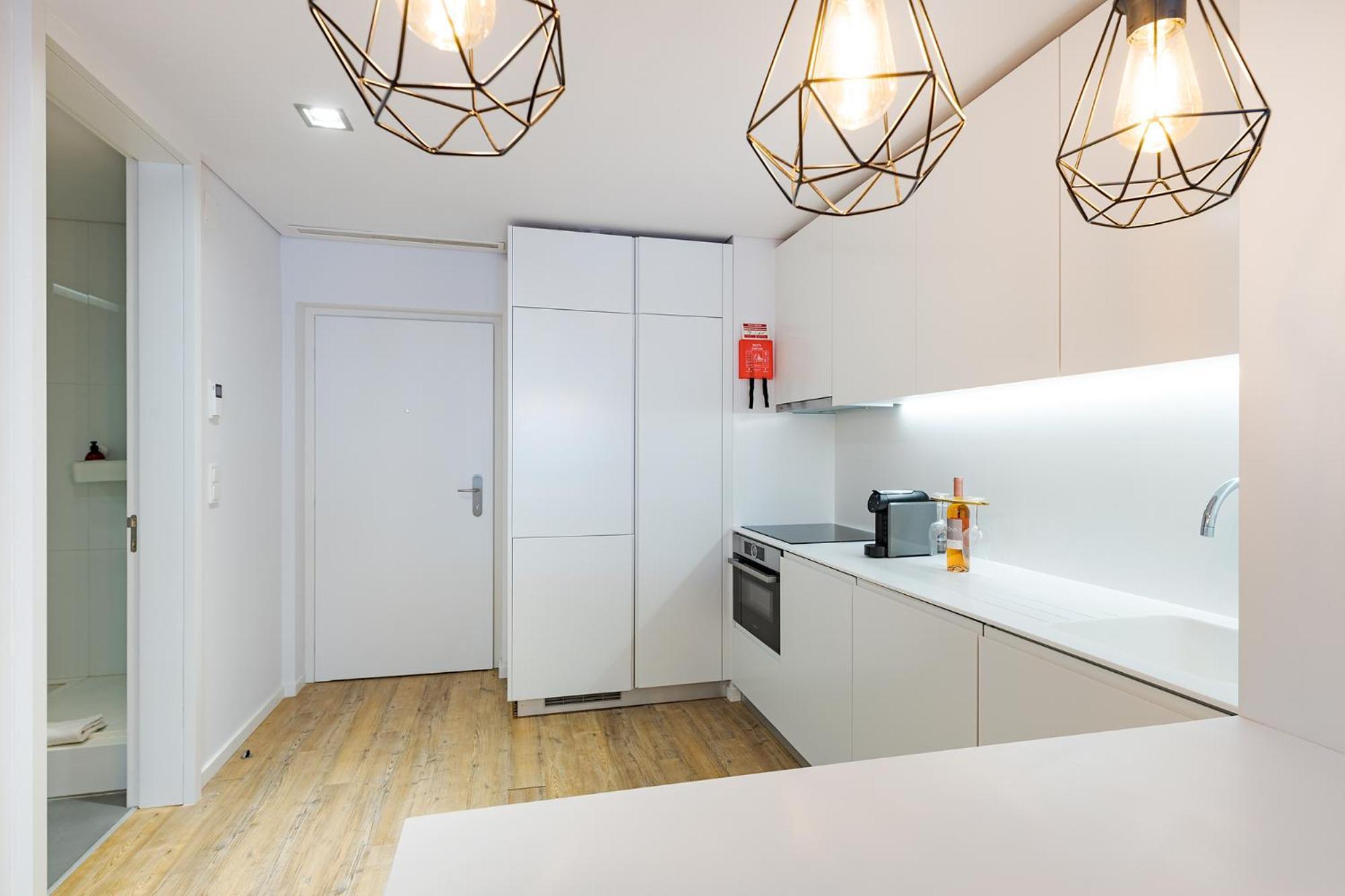Apartment Made For The Lovers- Urban Charm In Chiado Lisbon